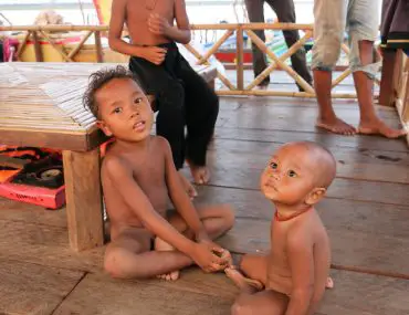 Poor children in Cambodia