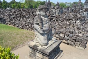 Храм Севу в Йогякарта