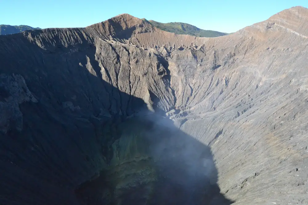 Кратерът на вулкана Бромо