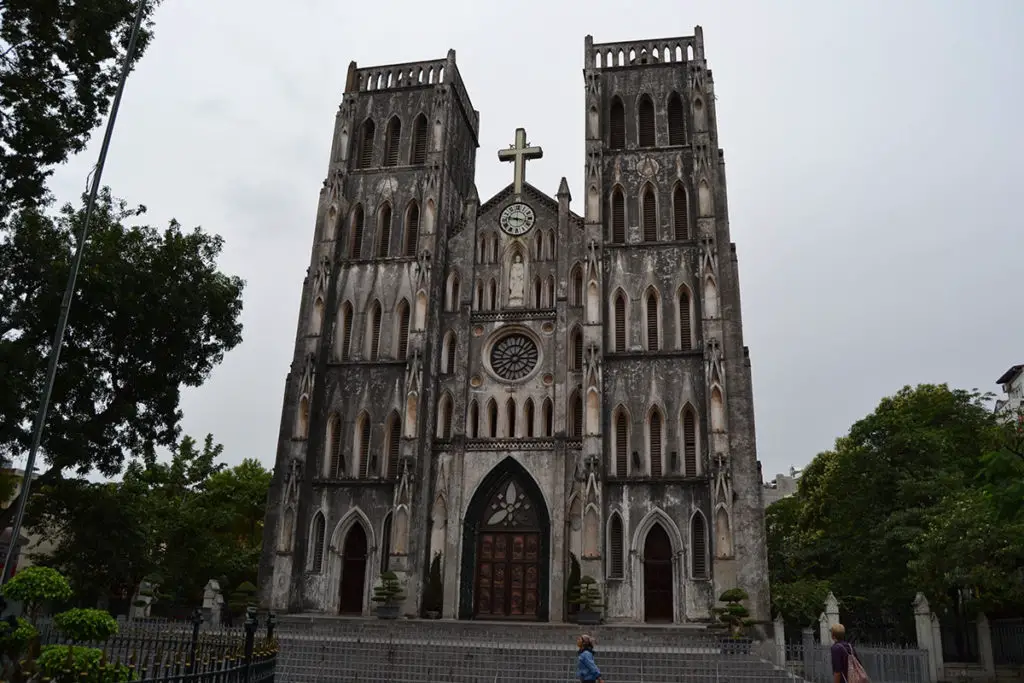 Забележителности в Ханой - катедралата Св. Йосиф