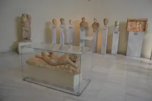 Една от залите на националния археологически музей в Атина