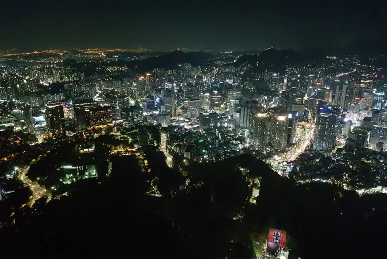 Гледка от Сеулската телевизионна кула N Seoul Tower