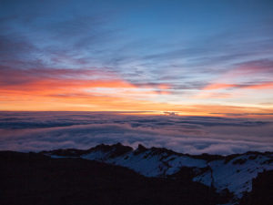 Изгрев от планината Килиманджаро