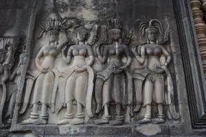 Апсари, Байон, Ангкор Ват
