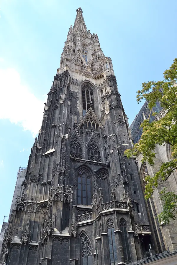 Катедралата Свети Стефан във Виена
