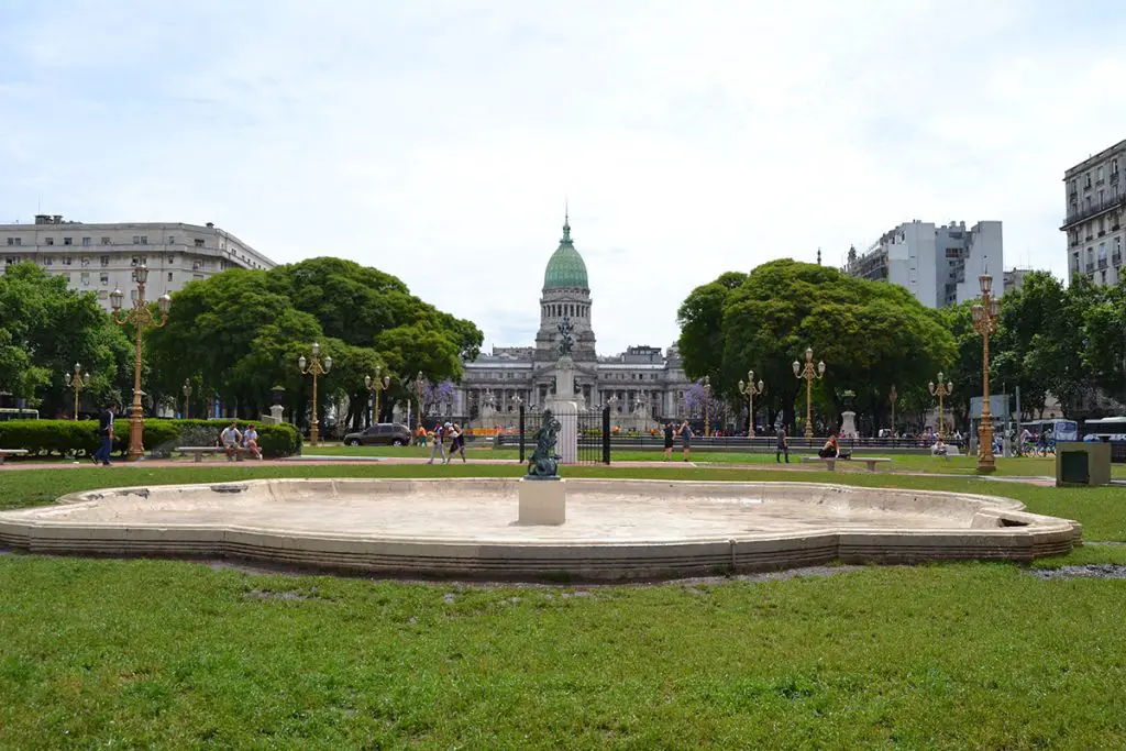Plaza Mariano Moreno, Buenos Aires