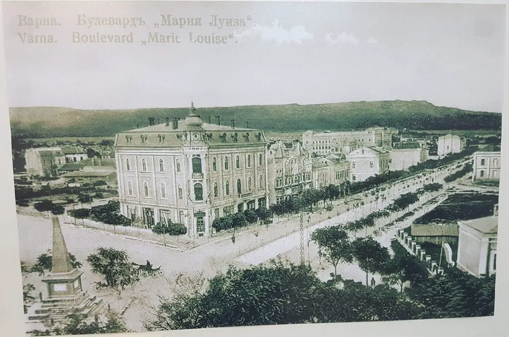 Maria Luiza Boulevard at the beginning of the 20th century