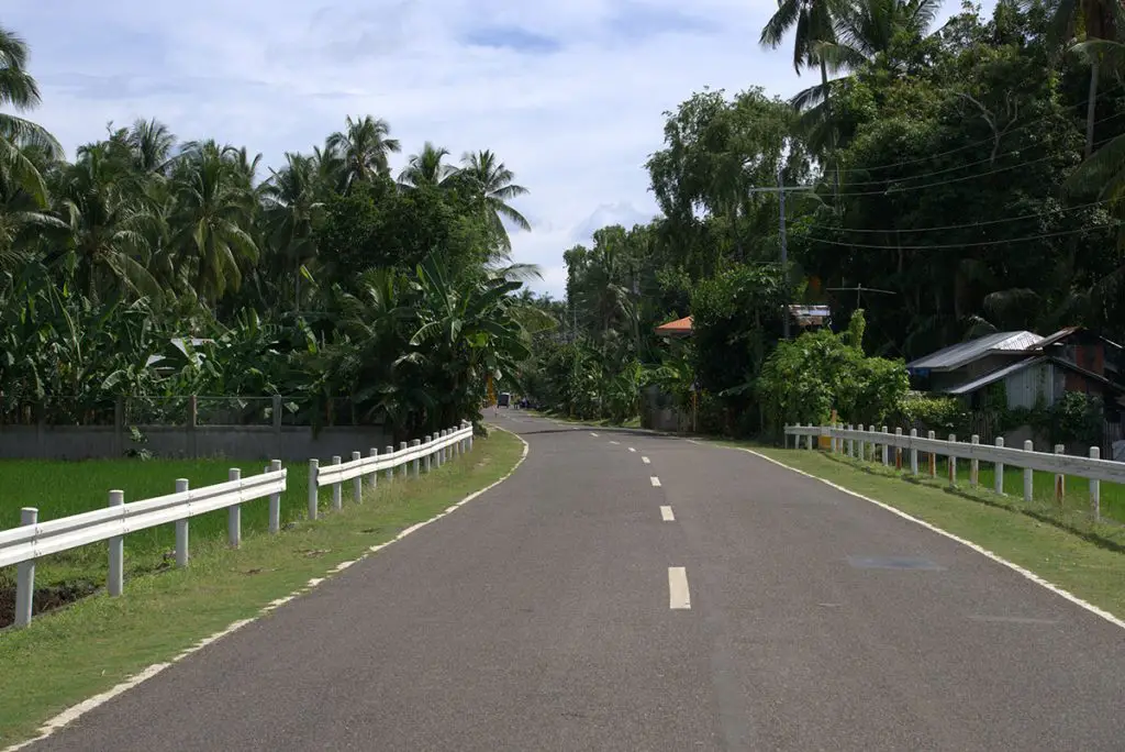 The main road in Siquijor