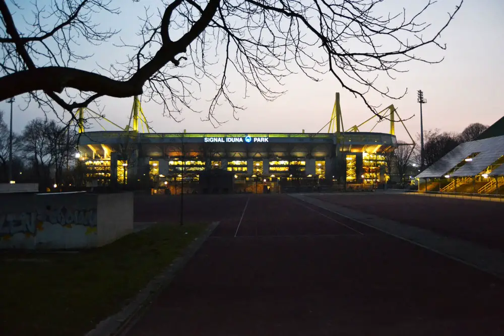 Стадионът на Борусия Дортмунд - Сигнал Идуна Парк