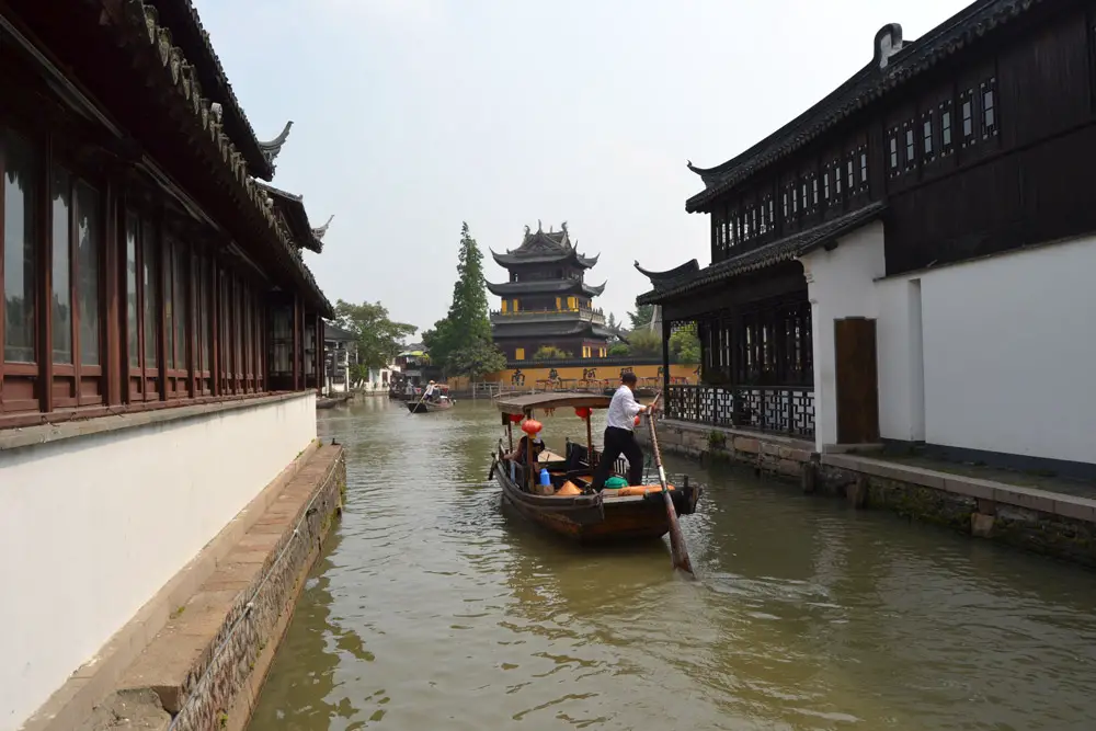 Yunjin Monastery - Zhujiajiao Ancient Town