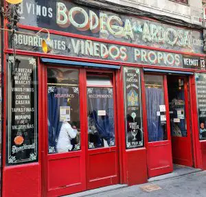 Ресторанти в Мадрид - Bodega de la Ardosa