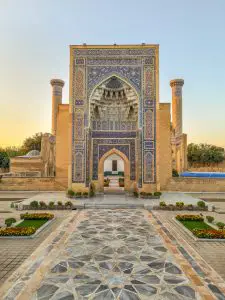 Мавзолеят Gur-e-Amir в Самарканд