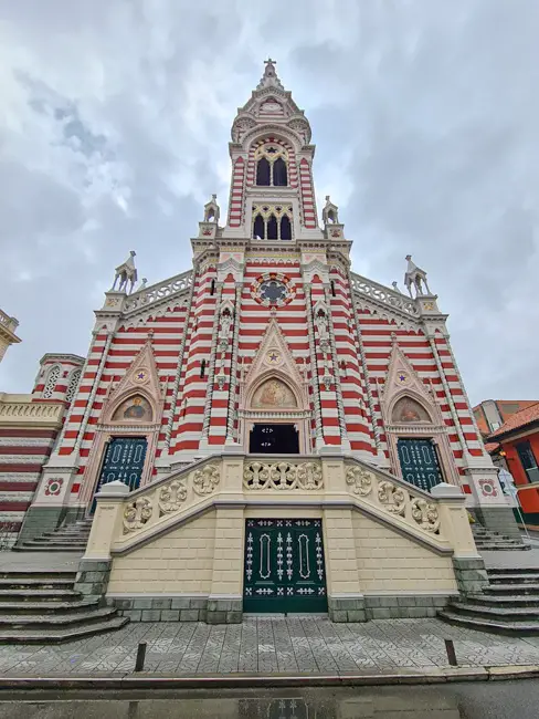 Църквата Нуестра Сеньора дел Кармен в Богота
