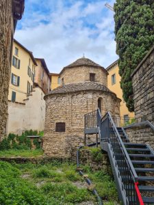 Храмът Санта Кроче в Бергамо